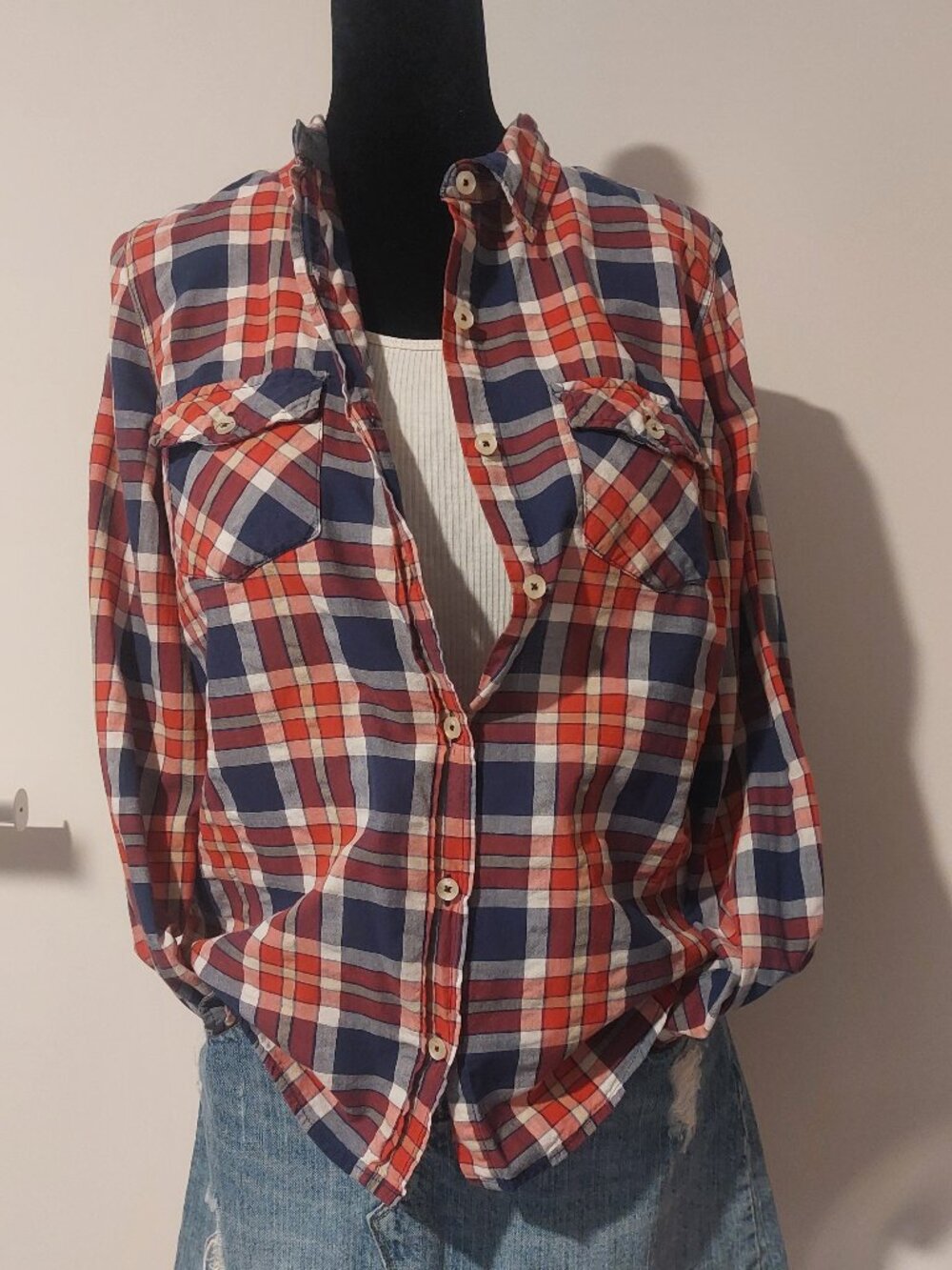 Classic Forever 21 plaid button-down L (Unisex)